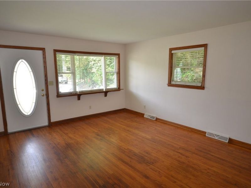 2910 Farmdale Road, Akron, OH 44312 Photo 7