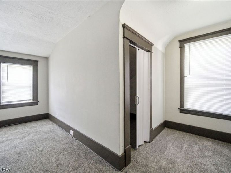 15901 Pythias Avenue, Cleveland, OH 44110 Photo 4