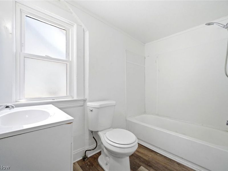 15901 Pythias Avenue, Cleveland, OH 44110 Photo 5