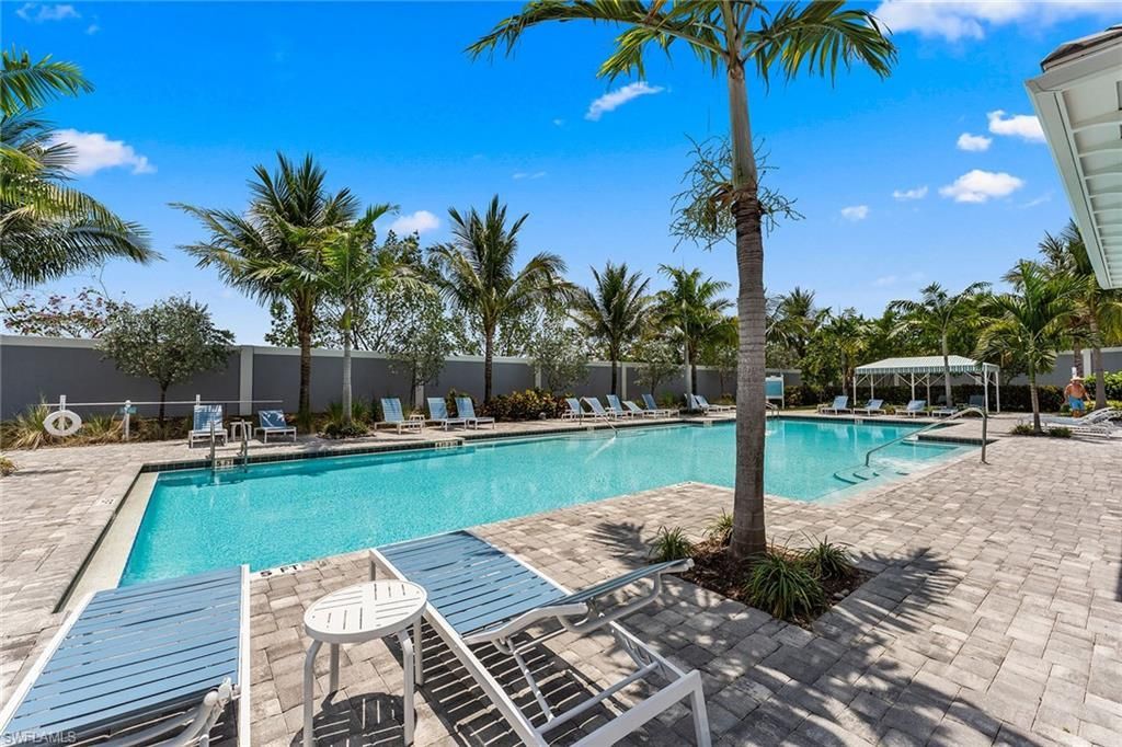 2609 Seychelles Cir, Unit 1608, Naples, FL 34112 Photo