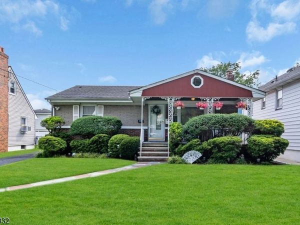 1004 Ross St, Rahway, NJ 07065