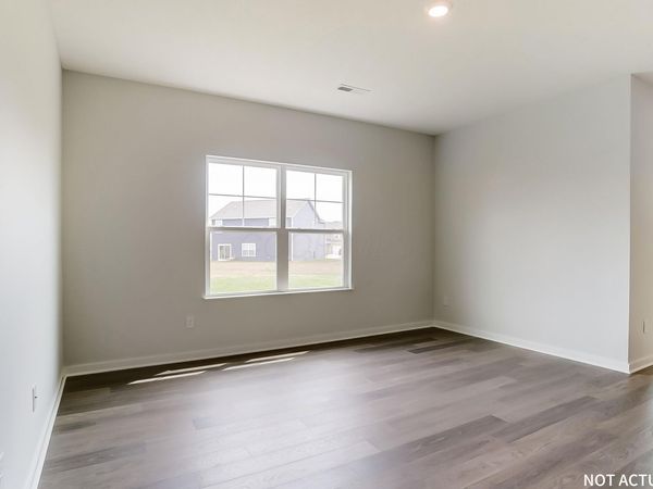 1175 Stratford Way , London, OH 43140