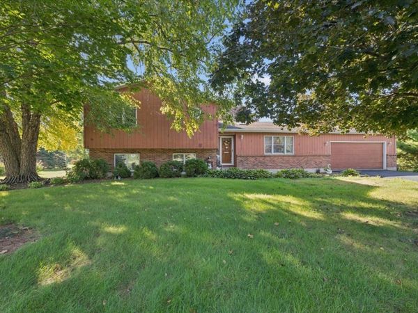 12504 Pine Drive, Genoa, IL 60135