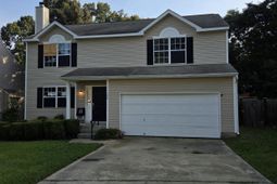 140 Bay Front Drive photo 4