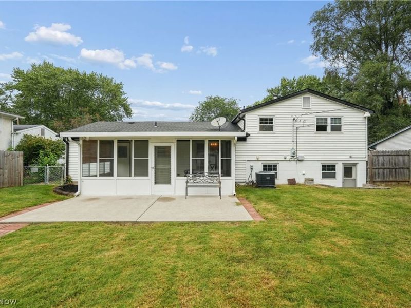 4977 Warminster Drive, Columbus, OH 43232 Photo 24