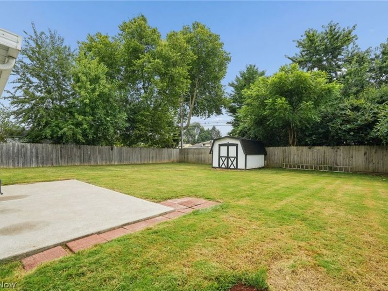 4977 Warminster Drive, Columbus, OH 43232 Photo 29