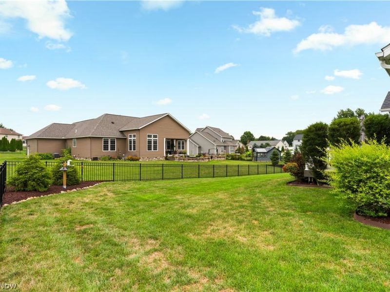 3619 Sandgate Street NW, North Canton, OH 44720 Photo 4