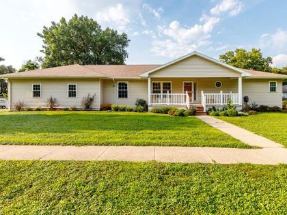 925 W 8th Street Boone, IA 50036
