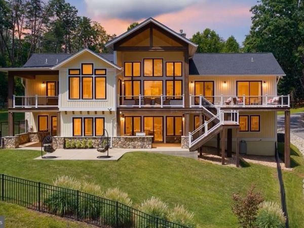 38 WALNUT HILL DRIVE , MINERAL, VA 23117
