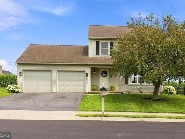 313 WILLOW LANE, NEW HOLLAND, PA 17557