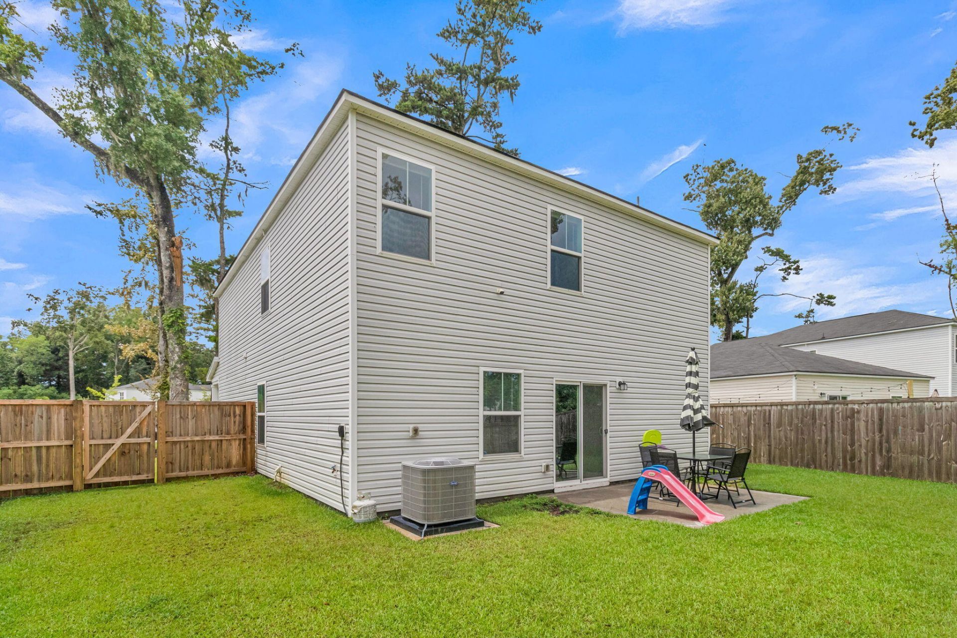 414 Minim Street Photo 28