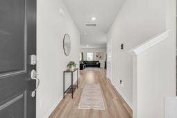 414 Minim Street photo 4