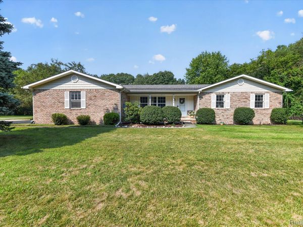 2364 Northwood Place, Brighton Township, Mi 48114