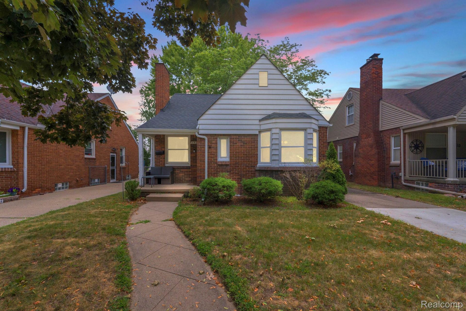 1520 N Vernon Street, Dearborn, Mi 48128 Main Photo