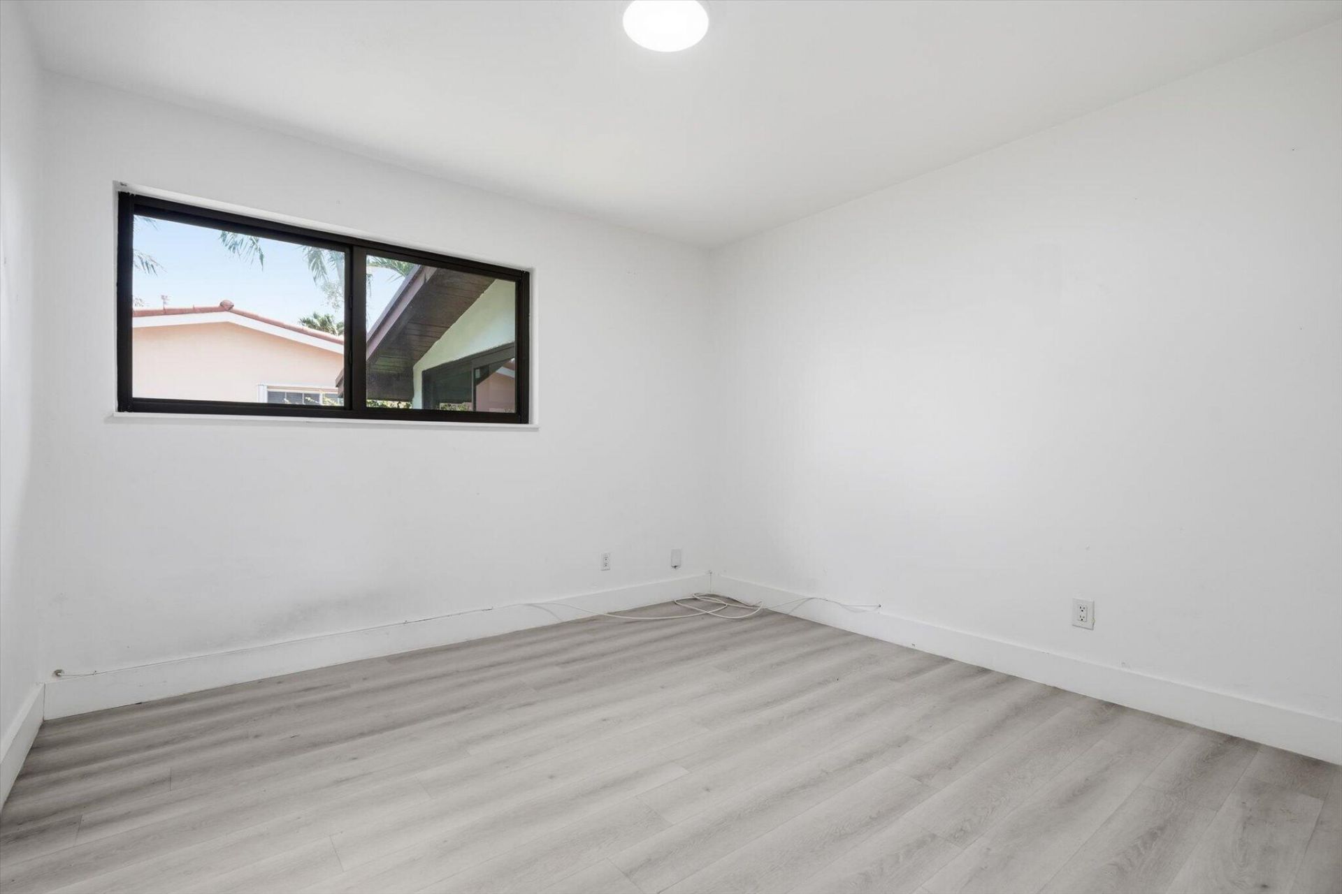 21341 NE 25th Court, Miami, FL 33180 Photo