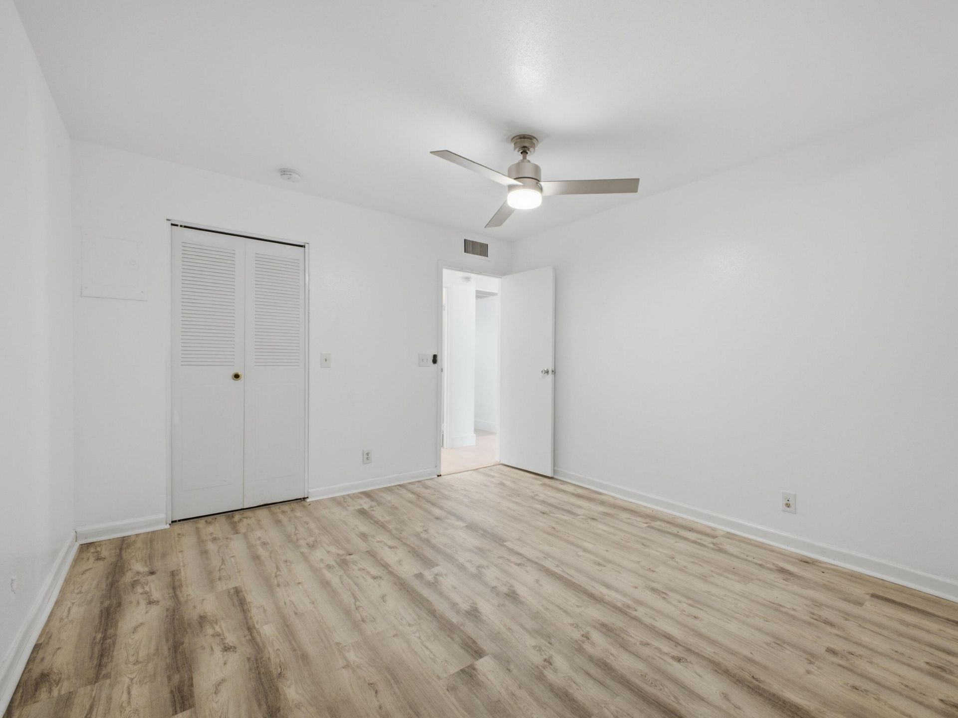 573 Brittany L, Delray Beach, FL 33446 Photo