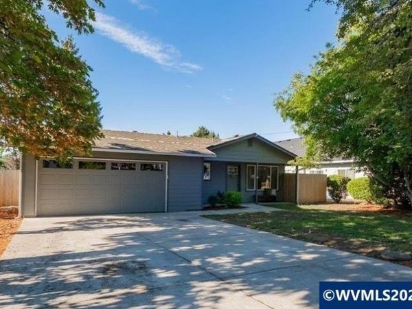261 SE Dimick St, Dallas, OR 97338