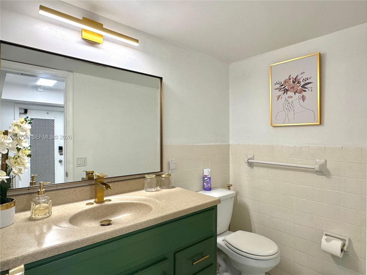 3000 NE 48th St, Unit 203, Fort Lauderdale, FL 33308 Photo
