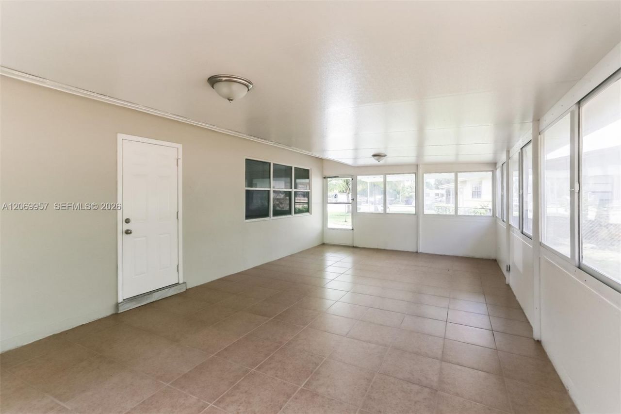 1101 NW 18th St, Fort Lauderdale, FL 33311 Photo
