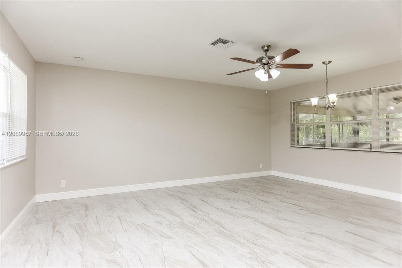 1101 NW 18th St, Fort Lauderdale, FL 33311 Photo