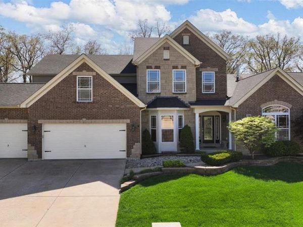 26 Milton Brennan Manor Court, Wentzville, MO 63385