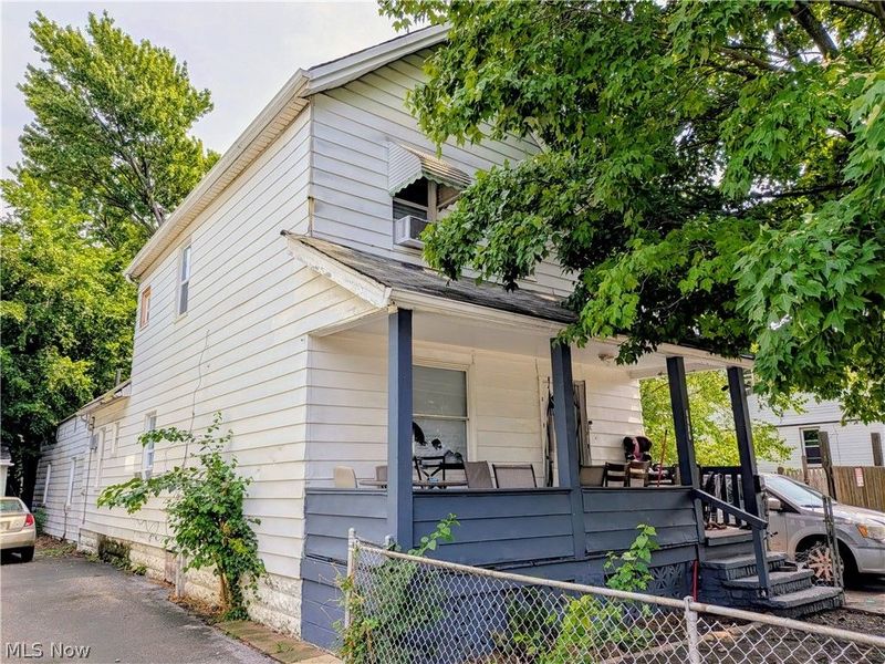2217 W 104th Street, Cleveland, OH 44102 Photo 1