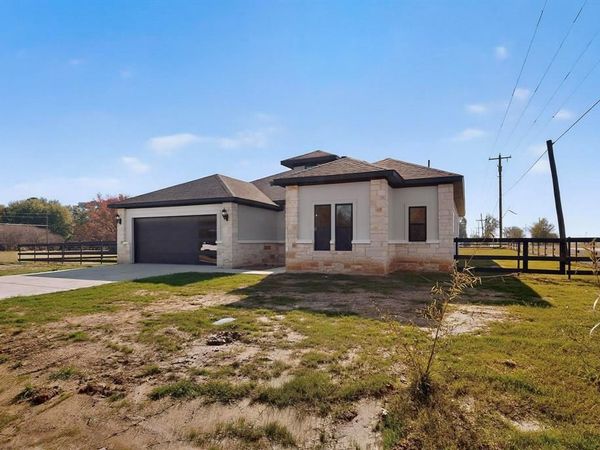100 Diamond T Ranch Road, Trinidad, TX 75163