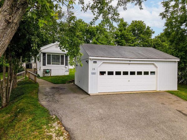15 Evelyn Avenue, Raymond, NH 03077