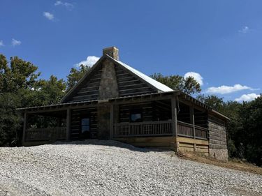 1600 Mill Creek Pike, Lawrenceburg, KY 40342