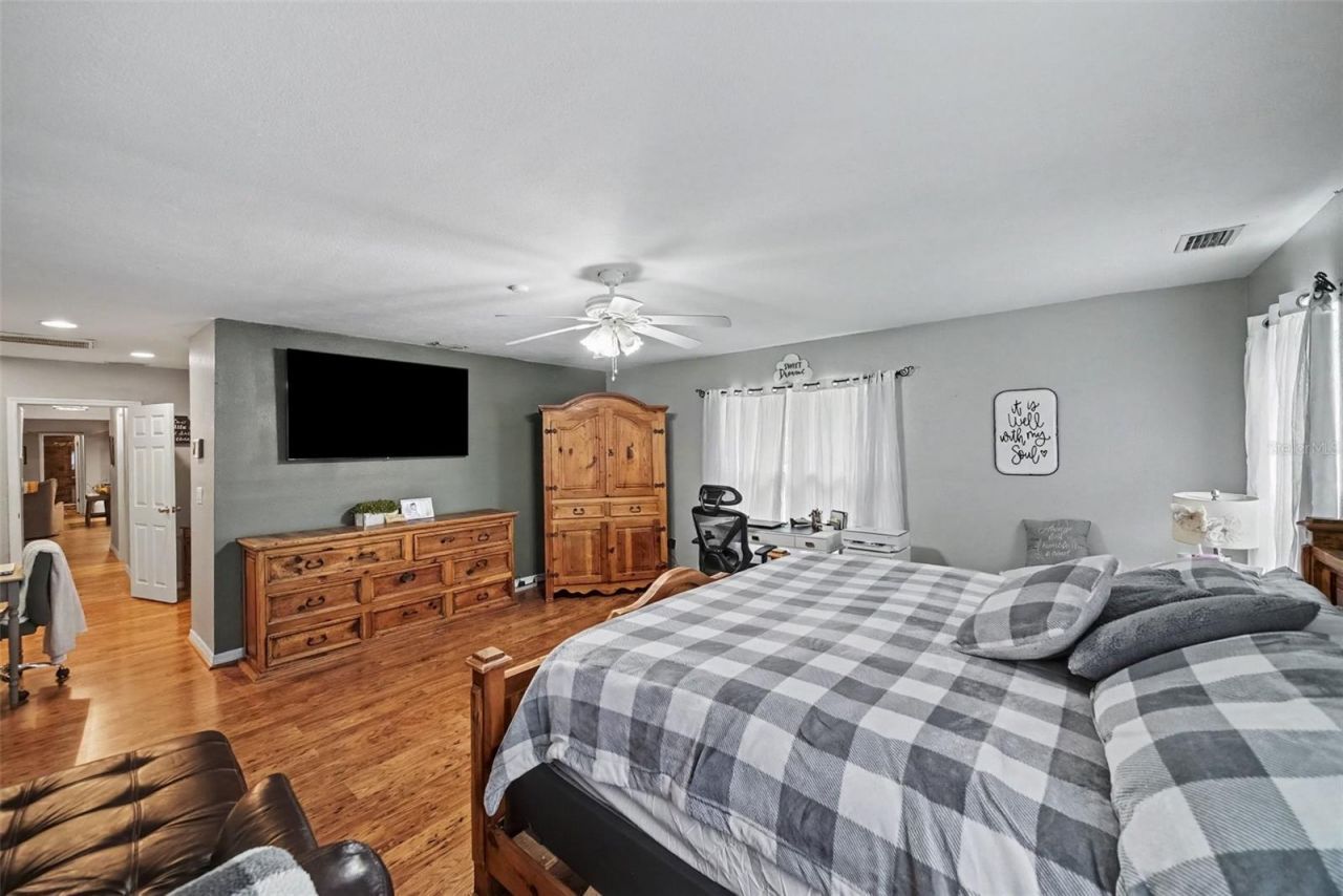 206 Jacob Ryan Court, Brandon, FL 33510 Photo