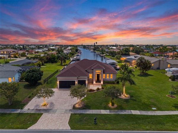 4286 HARBOR BOULEVARD , PORT CHARLOTTE, FL 33952