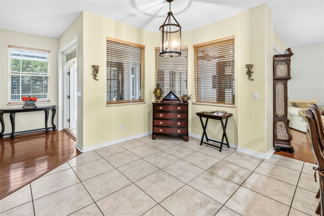 28 Camelot Ridge Drive, Brandon, FL 33511 Photo