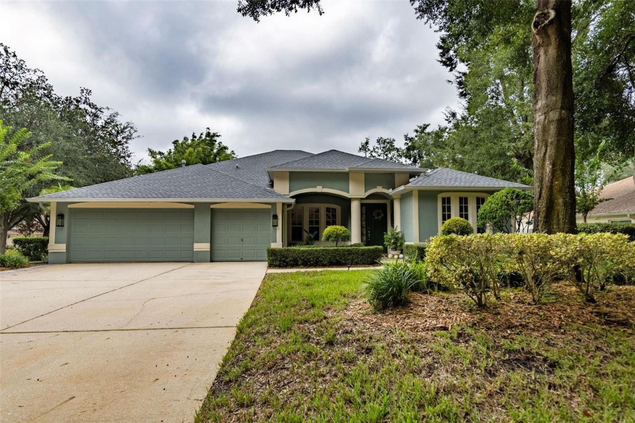 28 Camelot Ridge Drive, Brandon, FL 33511 Photo