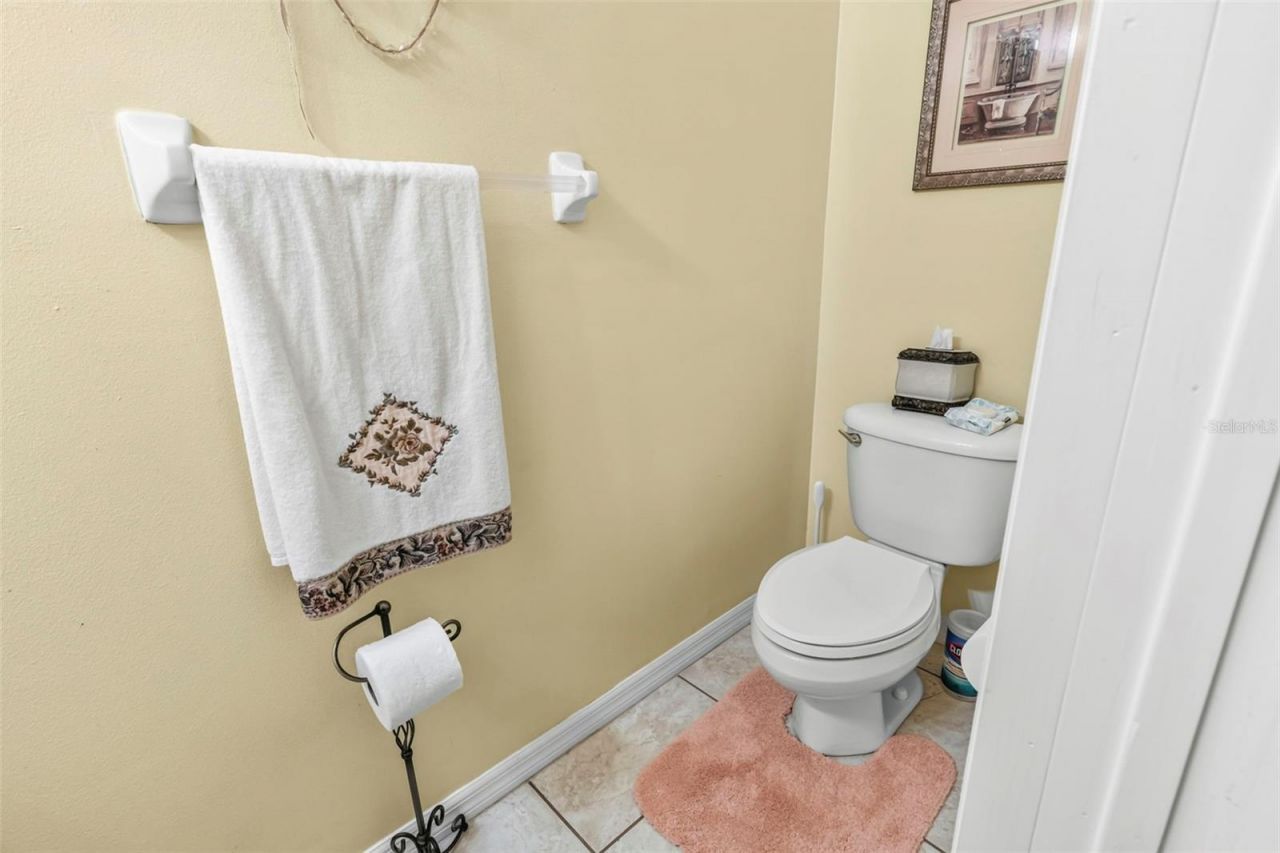 28 Camelot Ridge Drive, Brandon, FL 33511 Photo
