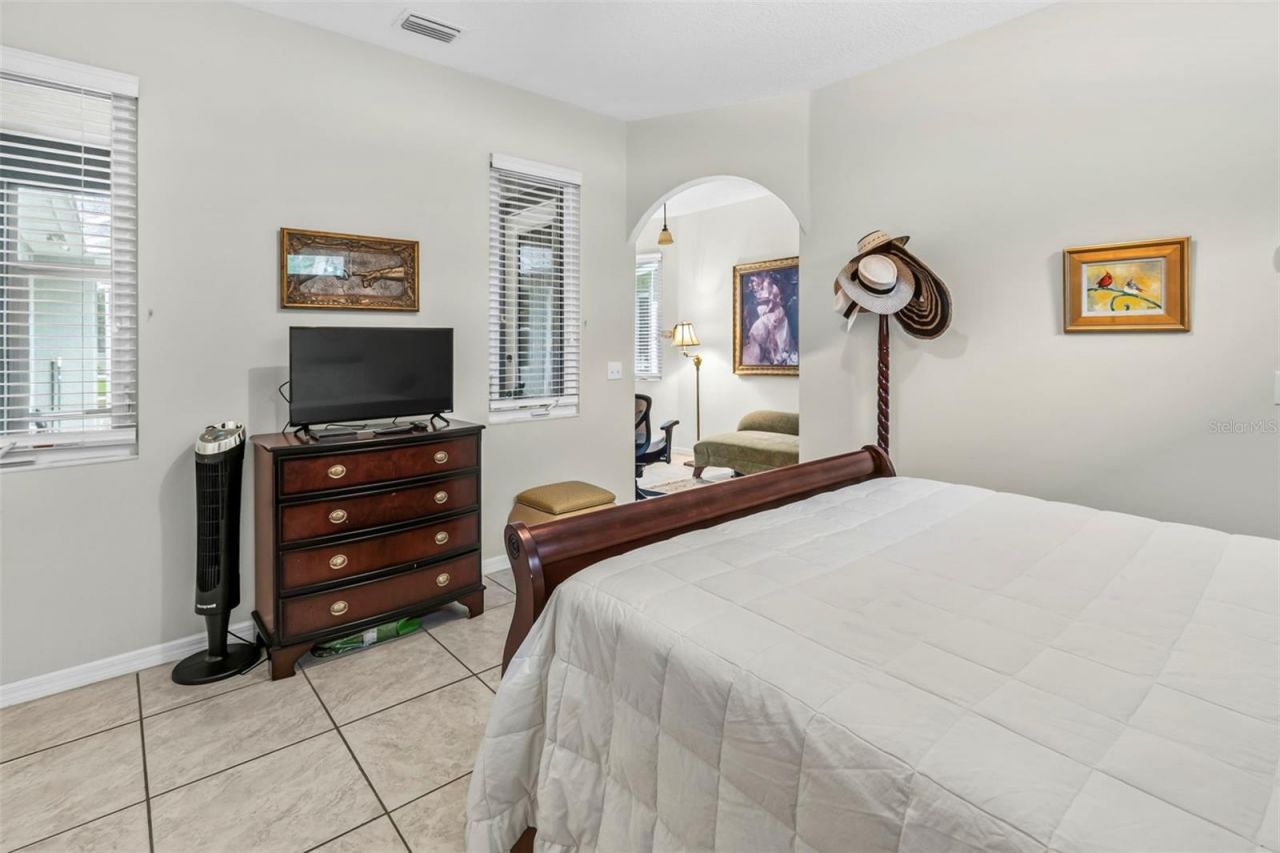 28 Camelot Ridge Drive, Brandon, FL 33511 Photo