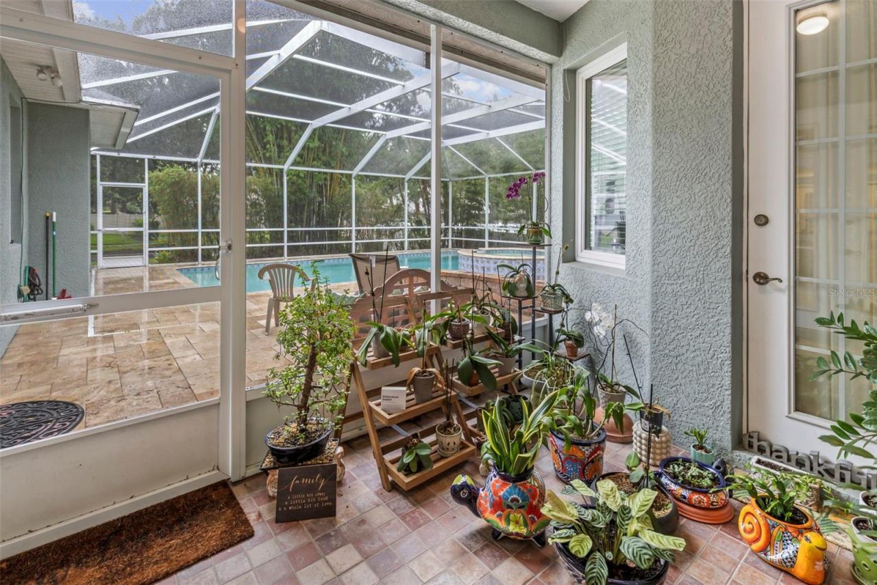 28 Camelot Ridge Drive, Brandon, FL 33511 Photo