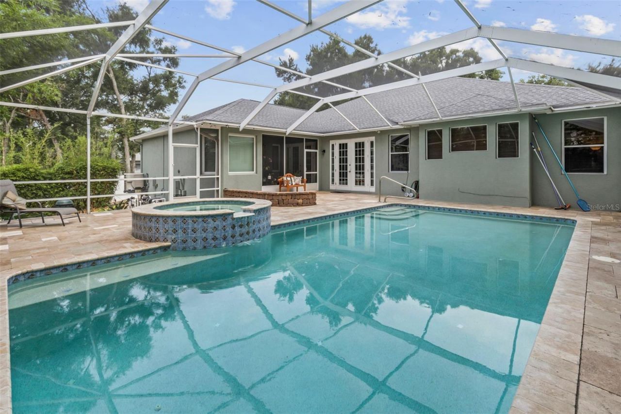 28 Camelot Ridge Drive, Brandon, FL 33511 Photo