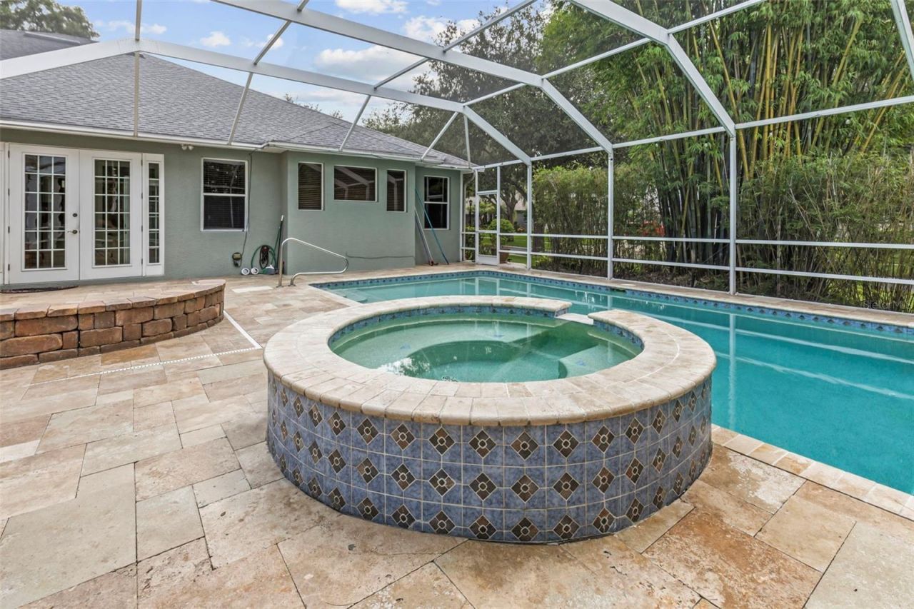 28 Camelot Ridge Drive, Brandon, FL 33511 Photo