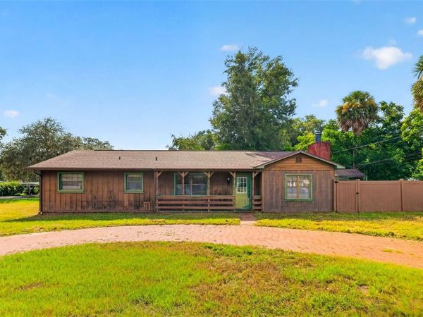 315 S LONE OAK DRIVE , LEESBURG, FL 34748
