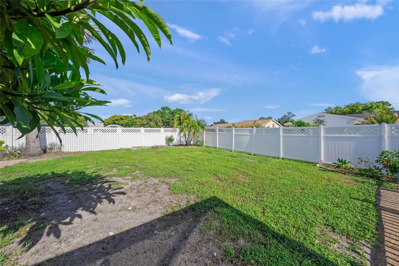 911 Southern Pine Lane, Sarasota, FL 34243 Photo
