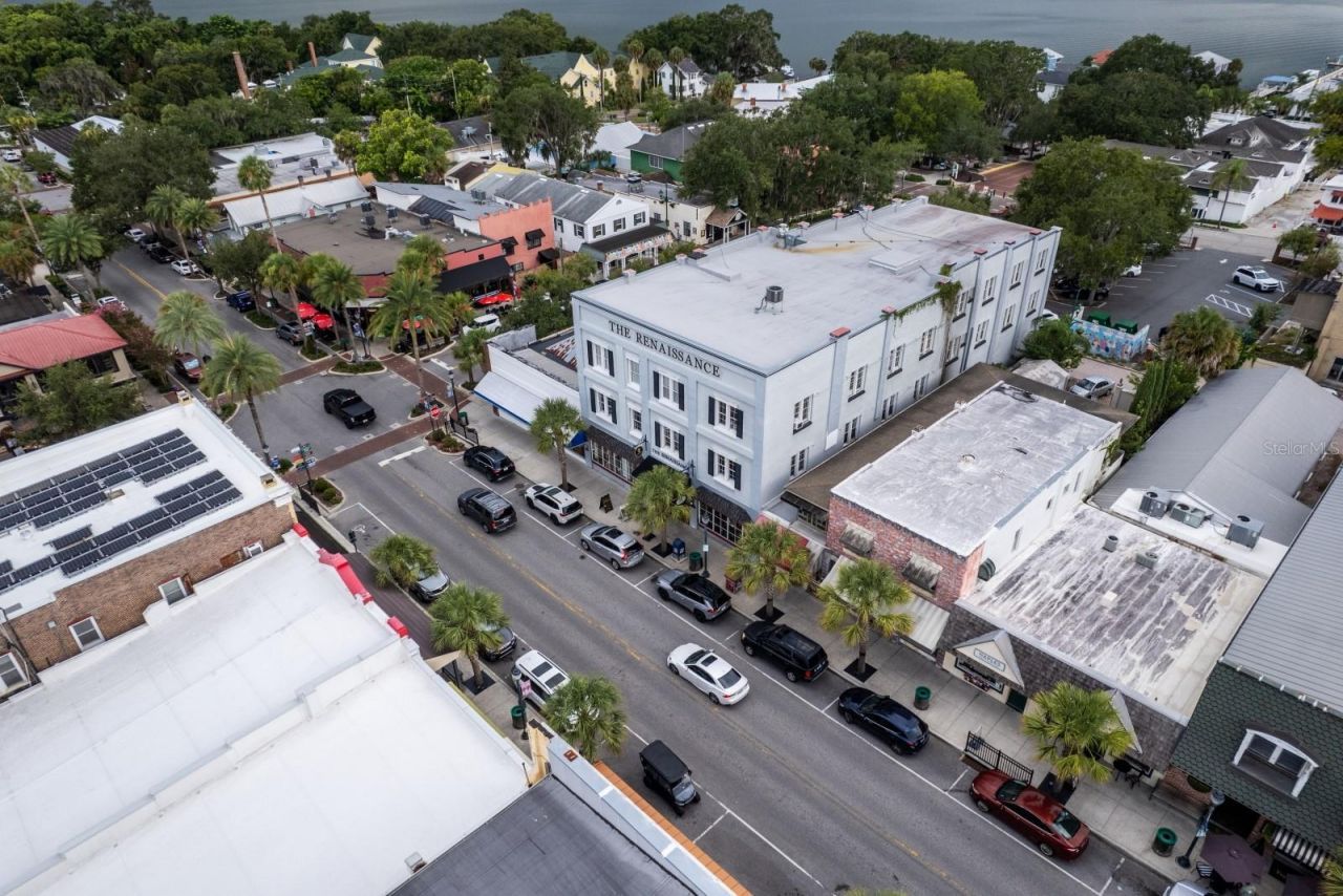 427 N Donnelly Street , Mount Dora, FL 32757 Photo