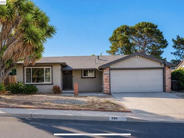 828 Coral Dr, Rodeo, CA 94572