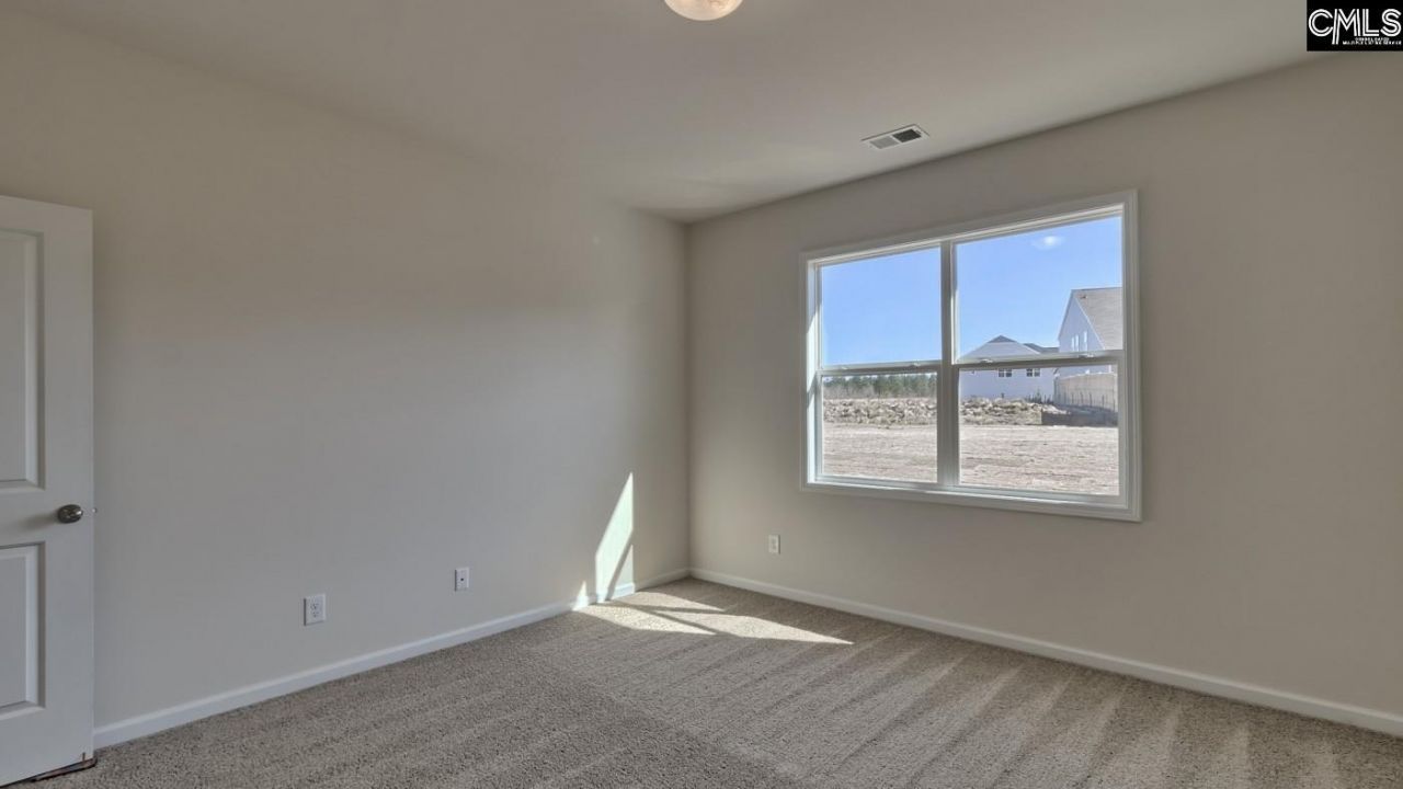 355 Welbeck Road Photo 24