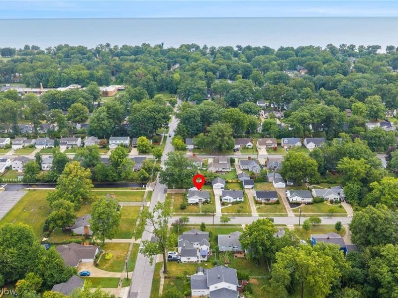 26742 Henry Road, Bay Village, OH 44140 Photo 10