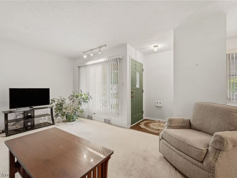 26742 Henry Road, Bay Village, OH 44140 Photo 15