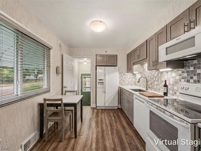 26742 Henry Road, Bay Village, OH 44140 Photo 24