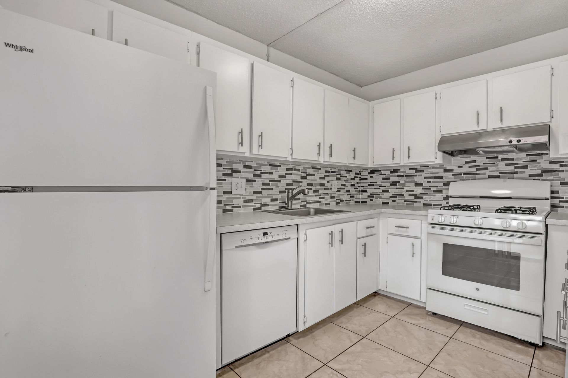 6335 Red Pine Lane, Unit A, Greenacres, FL 33415 Photo