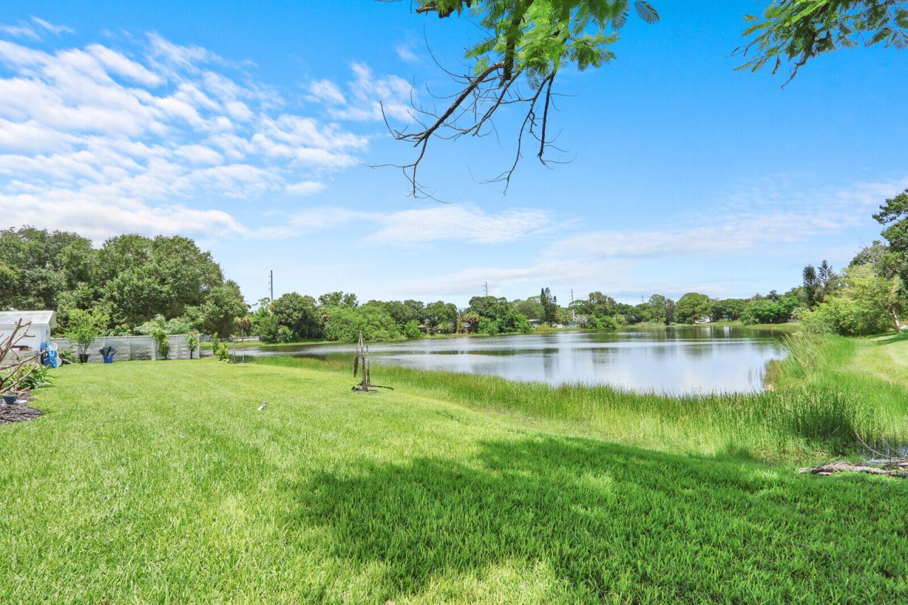 8704 Citrus Park Boulevard, Fort Pierce, FL 34951 Photo