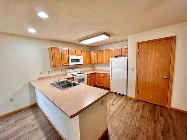 901 Dominion Drive, Unit 208, Hudson, WI 54016
