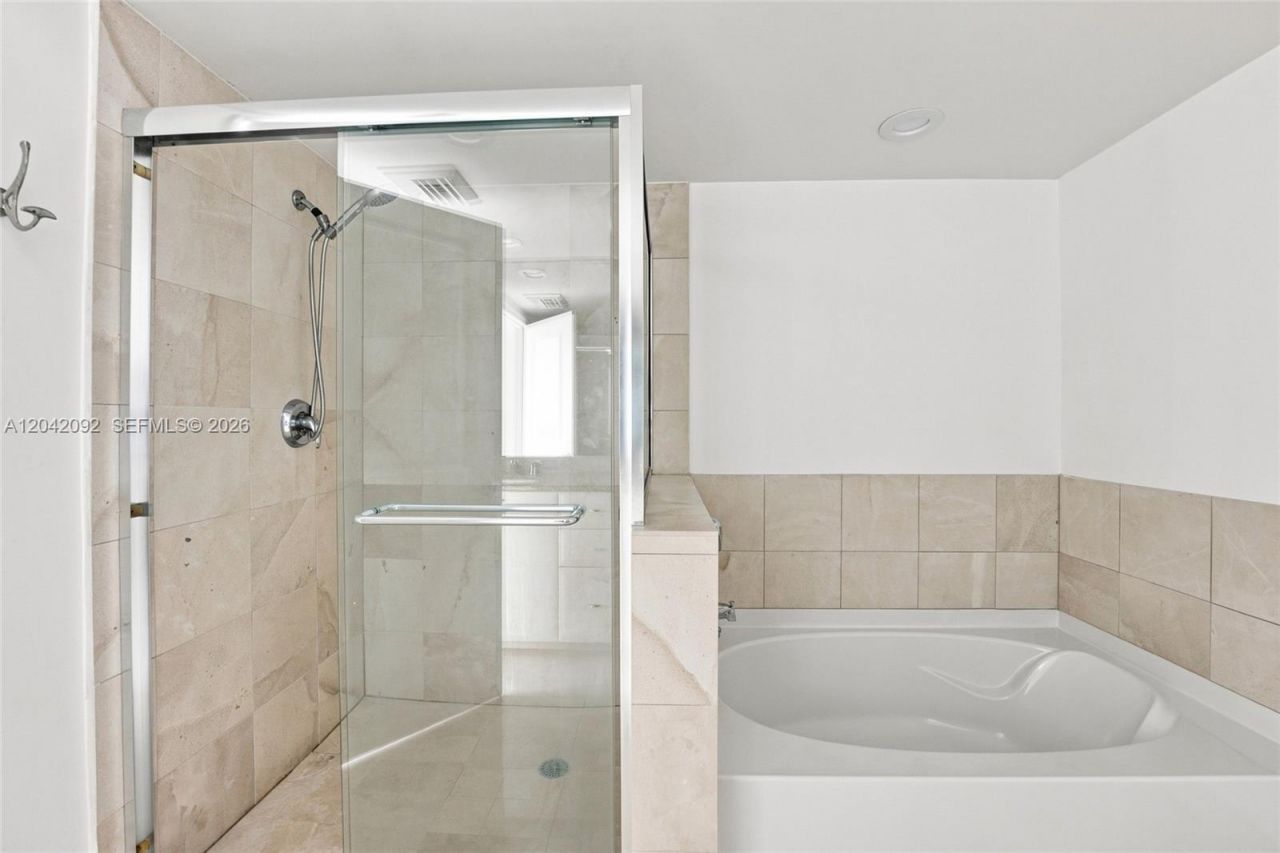 610 W Las Olas Blvd , Unit 1912N, Fort Lauderdale, FL 33312 Photo